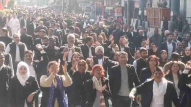 Photo of अदालत ही नहीं, सड़कें भी की बंद…मांगों के लिए राजधानी में वकीलों ने निकाली रैली