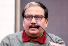 Photo of आचार संहिता के बावजूद पैसे बांट रही सरकार