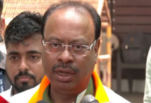 Photo of मराठवाड़ा दौरे पर बावनकुले ने उद्धव ठाकरे को घेरा