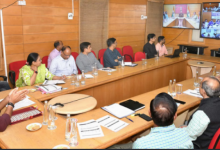 Photo of जयपुर: प्रशिक्षण स्थल से पोलिंग बूथों के लिए रवाना होने लगे मतदान दल