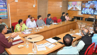 Photo of जयपुर: प्रशिक्षण स्थल से पोलिंग बूथों के लिए रवाना होने लगे मतदान दल