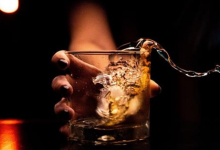 Photo of हरियाणा में ठेके के बाहर अब नहीं पी सकेंगे शराब, डीजीपी ने जारी किए निर्देश