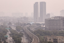 Photo of गैस चैंबर बनी हुई है राजधानी, कई इलाकों में AQI 400 के पार