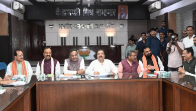 Photo of किस विधान पार्षद और एक मेयर को पार्टी से निष्कासित किया गया?