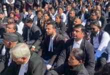 Photo of वकीलों की खत्म नहीं होगी हड़ताल, आंदोलन के बीच सीएम धामी से मिले