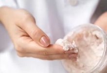 Photo of क्या आप भी बॉडी स्क्रब और पॉलिश को समझते हैं एक?