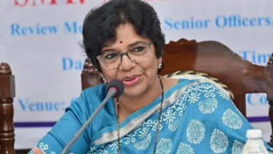 Photo of ‘इस पर राजनीति हो रही है’, नीतीश के हिजाब मामले में बोलीं महिला आयोग की अध्यक्ष विजया रहाटकर