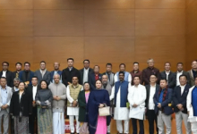 Photo of दिल्ली में मिले भाजपा के कुकी और मैतेई विधायक, मणिपुर हिंसा के बाद पहली बार दिखे साथ