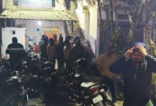 Photo of कुत्तों को खाना खिलाने पर टिप्पणी से हुआ विवाद, दो समुदायों के युवक आपस मे भिड़े