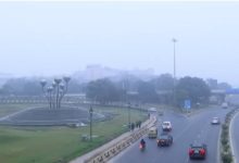 Photo of दिल्ली: जहरीली हवा से सांसों पर संकट… अभी राहत के आसार नहीं