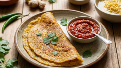 Photo of नाश्ते में चाहिए कुछ हेल्दी और चटपटा, ट्राई करें मूंगदाल चीला और होममेड शेजवान चटनी