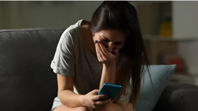 Photo of टूट गया रिश्ता, पर आपके सोशल मीडिया पर रहती है उनकी पैनी नजर?