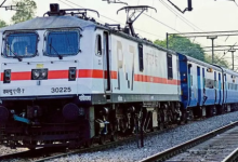 Photo of ड्यूटी के दौरान ट्रेन मैनेजर ने बनाया व्लॉग, सवाल उठे तो रेलवे ने दिया जवाब