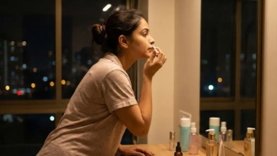 Photo of रात में ही बेहतर ढंग से काम करते हैं 5 स्किनकेयर इंग्रीडिएंट्स