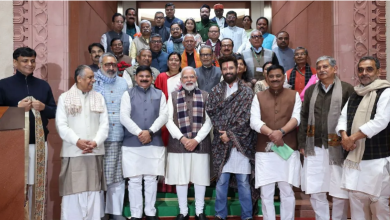 Photo of ‘बिहार के लोगों की अपेक्षाओं पर खरा उतरेंगे’, संसद भवन में एनडीए सांसदों से मिले पीएम मोदी
