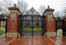 Photo of  30 घंटे बाद भी नहीं सुलझी US की यूनिवर्सिटी में फायरिंग की गुत्थी