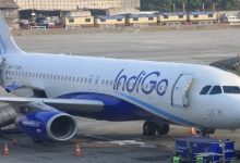 Photo of अहमदाबाद एयरपोर्ट पर विमान की इमरजेंसी लैंडिंग