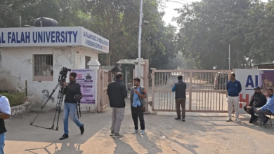 Photo of आतंकी जांच में अल फलाह यूनिवर्सिटी का नाम आने पर छात्रों के परिजन परेशान