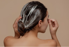 Photo of नीम या तुलसी.. बालों में किस चीज का पेस्ट इस्तेमाल कर सकते हैं ?