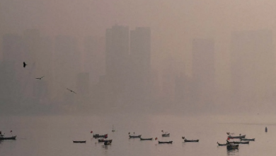 Photo of जहरीली हवा से घुट रहा मुंबई का दम, लागू हुआ GRAP-4
