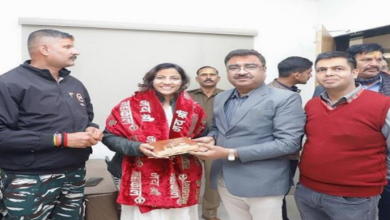 Photo of उज्जैन: विश्व कप विजेता की खिलाड़ी स्नेहा राणा ने किए महाकालेश्वर मंदिर में दर्शन