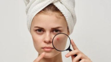 Photo of महंगे प्रोडक्ट्स के बाद भी नहीं मिल रहा ग्लो? आपकी 7 गलतियां हो सकती हैं वजह