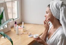 Photo of  अब ‘स्किनिमलिज्म’ का है जमाना; कम प्रोडक्ट्स में पाएं ज्यादा खूबसूरत त्वचा