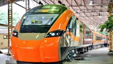 Photo of 180 किमी की रफ्तार से दौड़ेगी स्लीपर वंदे भारत, घंटों का सफर मिनटों में कराएगी
