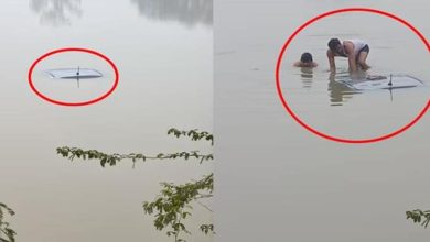 Photo of घने कोहरे में सड़क गायब! तालाब में गिरी कार, चालक ने पल भर में छलांग लगाकर बचाई अपनी जान