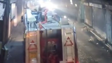 Photo of लोहड़ी की आग से उठी चिंगारी: अमृतसर के मकान में लगी आग, बुजुर्ग और दिव्यांग युवती की माैत