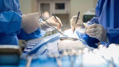 Photo of लखनऊ के एरा हॉस्पिटल में मरीज के पेट में छूटा सर्जिकल औजार—13 डॉक्टरों पर FIR से मचा हड़कंप