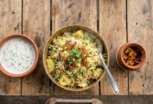 Photo of इस रेसिपी से बनाएं ढाबा स्टाइल आलू-मटर पुलाव