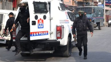 Photo of राजोरी में दिल दहला देने वाली घटना: सुनसान इलाके में प्लास्टिक बैग के अंदर बंधी महिला मिली