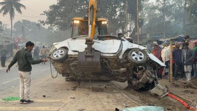 Photo of बिहार में भीषण हादसे में चार लोगों की मौत, हाइवा और कार के बीच जबरदस्त टक्कर के बाद हुआ ऐसा