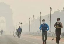 Photo of नए साल पर डबल अटैक: दमघोंटू हवा से घुट रहे दिल्लीवासी…