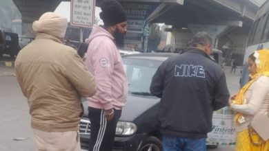 Photo of जालंधर: बस स्टैंड में कार और पंजाब रोडवेज बस की टक्कर