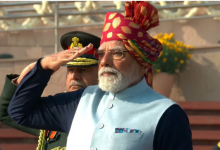 Photo of पीएम मोदी ने 77वें गणतंत्र दिवस पर पहनी मरून रंग की पगड़ी