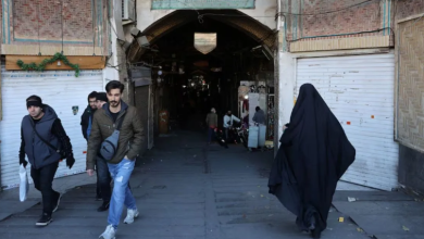 Photo of ईरान में नहीं थम रहे सरकार विरोधी प्रदर्शन, अब तक 16 लोगों की मौत