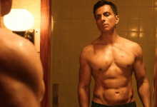 Photo of बिना एक्स्ट्रीम डाइट के 52 साल के Sonu Sood ने कैसे बनाया सिक्स पैक एब्स?