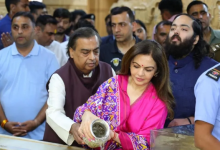 Photo of नए साल पर ज्योतिर्लिंग के दर्शन करने पहुंचा अंबानी परिवार