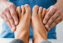 Photo of सर्दी में पैरों की उंगलियां पड़ रही हैं काली या हो रही झनझनाहट? तो हो जाएं सावधान