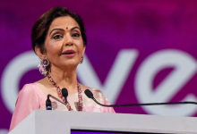Photo of तीन विश्व विजेता टीम आईं एक छत के नीचे, नीता अंबानी ने दिया खास सम्मान