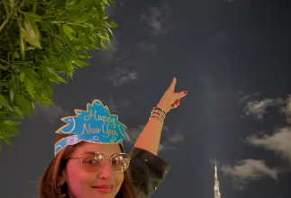 Photo of दुबई में Esha Deol का न्यू ईयर सेलिब्रेशन, पापा Dharmendra की याद में किया पोस्ट