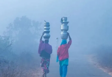 Photo of यूपी में पांच डिग्री तक गिरेगा पारा, कोहरे संग चलेंगी बर्फीली हवाएं; कल भी बंद रहेंगे स्कूल