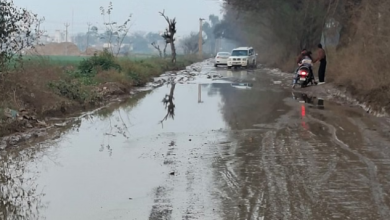 Photo of बरनाला-धुरी लिंक रोड की खस्ता हालत पर लोगों में रोष, वाहन चालकों को हो रही परेशानी