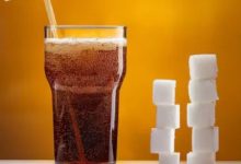 Photo of टीनएजर्स में घबराहट और बेचैनी बढ़ा रही हैं शुगरी ड्रिंक्स