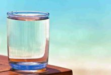Photo of क्या धूप में रखा पानी पीने से सच में मिलता है विटामिन-D?