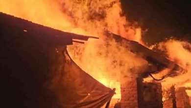 Photo of अनंतनाग के केहरिबल में गौशालाओं में लगी आग, मौके पर फायर टेंडर मौजूद