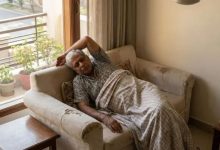 Photo of क्या आपको भी है दोपहर में सोने की आदत? डॉक्टर बता रहे हैं इसे ‘साइलेंट किलर’