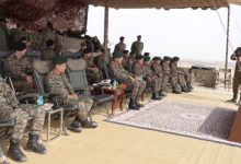 Photo of पोखरण में युद्ध अभ्यास की रिहर्सल, आर्मी कमांडर ने किया ‘रुद्र शक्ति’ का निरीक्षण